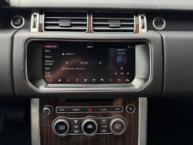 Land Rover Range Rover (2017) +VOGUE+ČR+DPH+V8 DIESEL+ - fotka 17 z 21