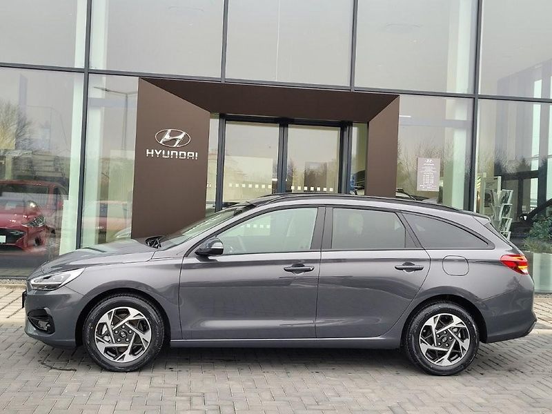 Hyundai i30 (2026) WG 1,0 T-GDI 85kW MT SMART - fotka 3 z 27