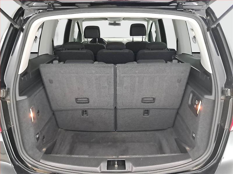 Volkswagen Sharan (2012) 2.0 TDI, 7 míst, Serv.kniha - fotka 22 z 22