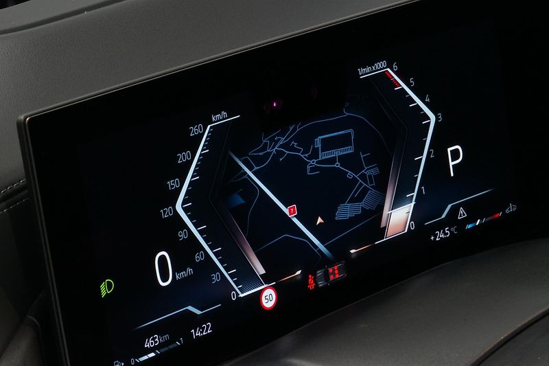 BMW X5 Xdrive30d,ČR,DPH,360,HUD,ACC - fotka 18 z 39