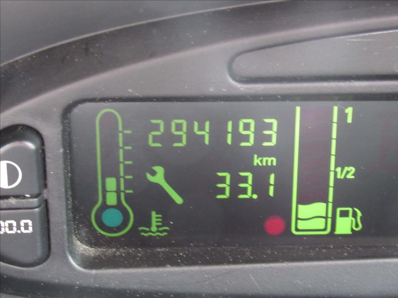 Citroën Xsara Picasso 1,8 85kW - fotka 14 z 24
