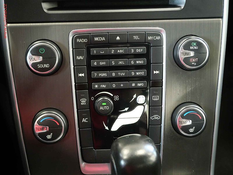 Volvo S60 (2011) 2.0d, servis.kniha, AT - fotka 18 z 21