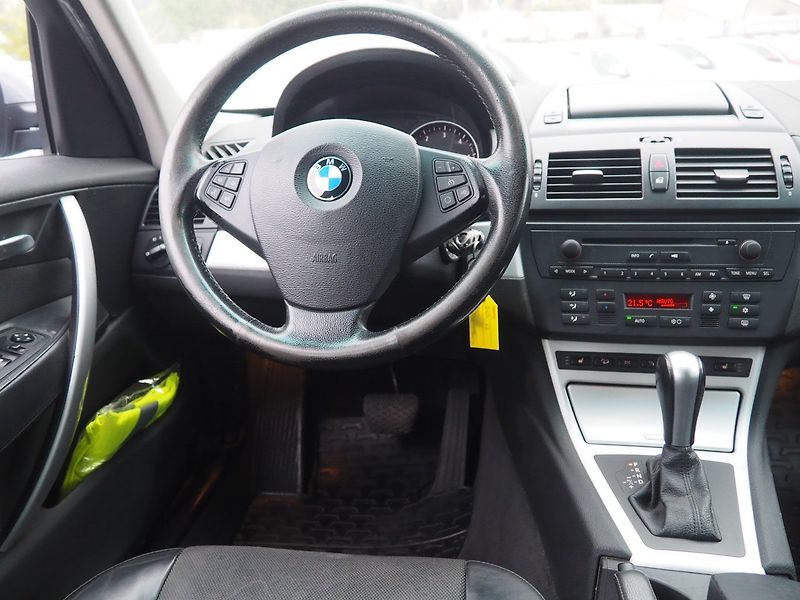 BMW X3 (2007) 3.0D 160 kW - fotka 16 z 32