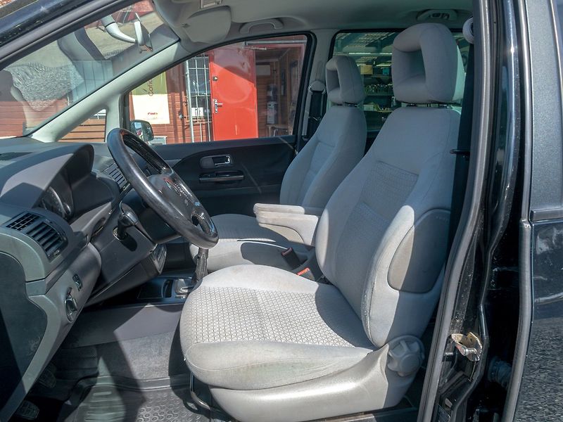 Seat Alhambra (2003) 1.9TDI 96KW – 7 SEDADEL - fotka 14 z 39