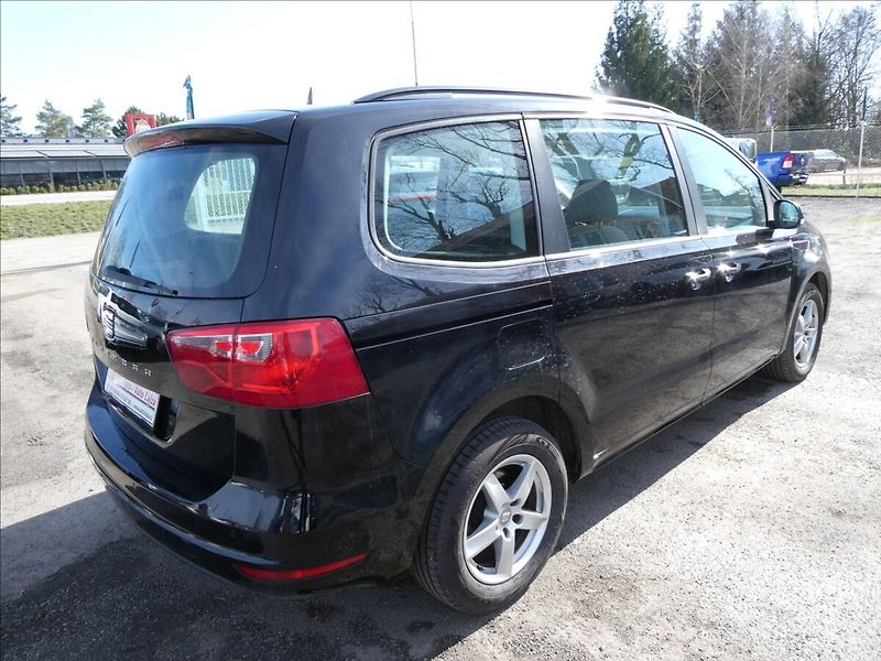Seat Alhambra 2,0 TDi 103kW 7.míst, serviska - fotka 8 z 39