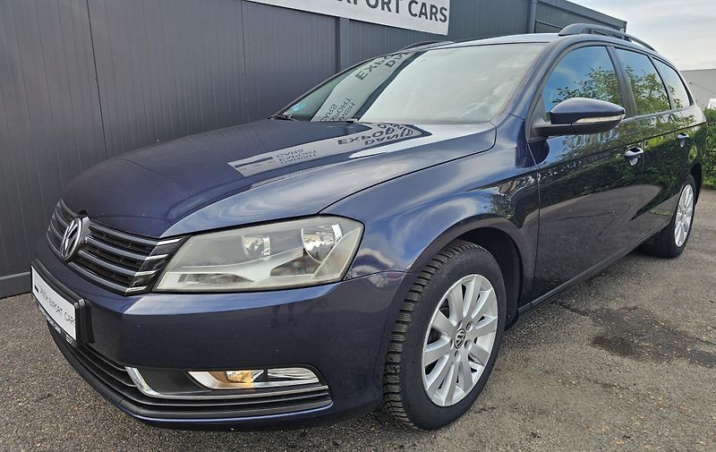 Volkswagen Passat 1.4 TSI 90kW,NAVI,VÝHŘEVY - fotka 2 z 50