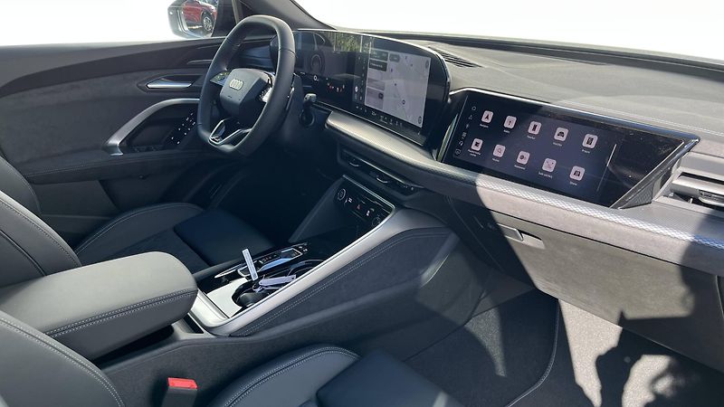 Audi Q5 Quattro ST7 2,0TDI - fotka 18 z 26