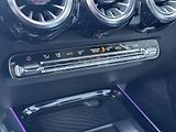 Mercedes-Benz GLB (2019) 200d 4Matic, AMG Line Head-up  - náhled 37