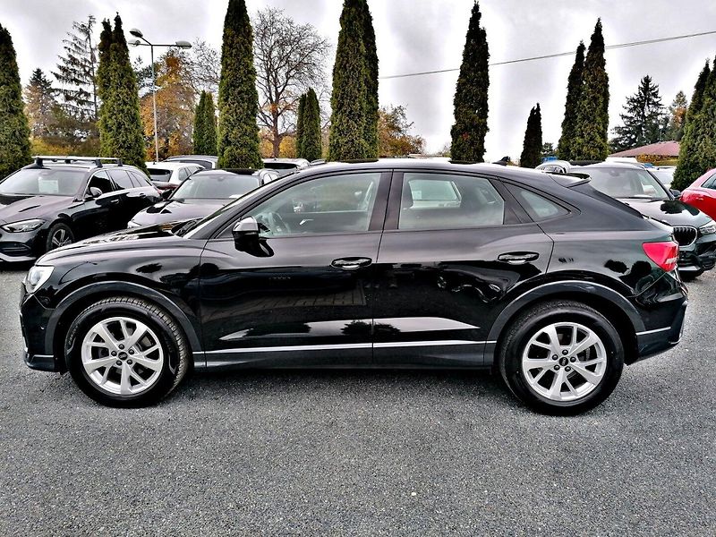 Audi Q3 (2022) SPORTBACK 2.0 35TDi S-Tronic - fotka 7 z 34