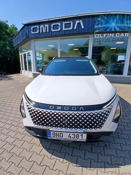 Omoda 5 Premium - fotka 2 z 16