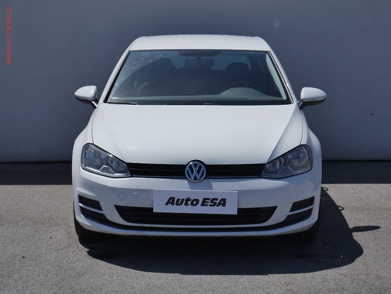 Volkswagen Golf (2013) 1.2 TSi, Trendline, +ALU - fotka 2 z 18