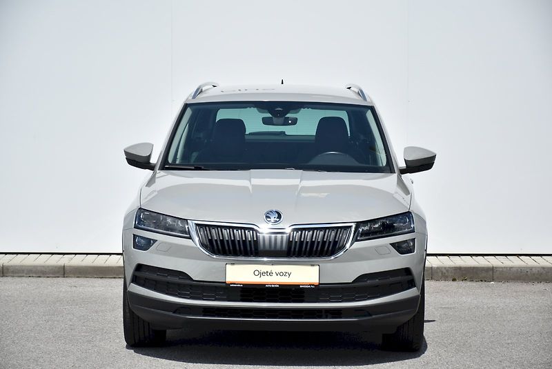 Škoda Karoq (2021) Style PLUS 2.0 TDI 85kW DSG - fotka 7 z 35