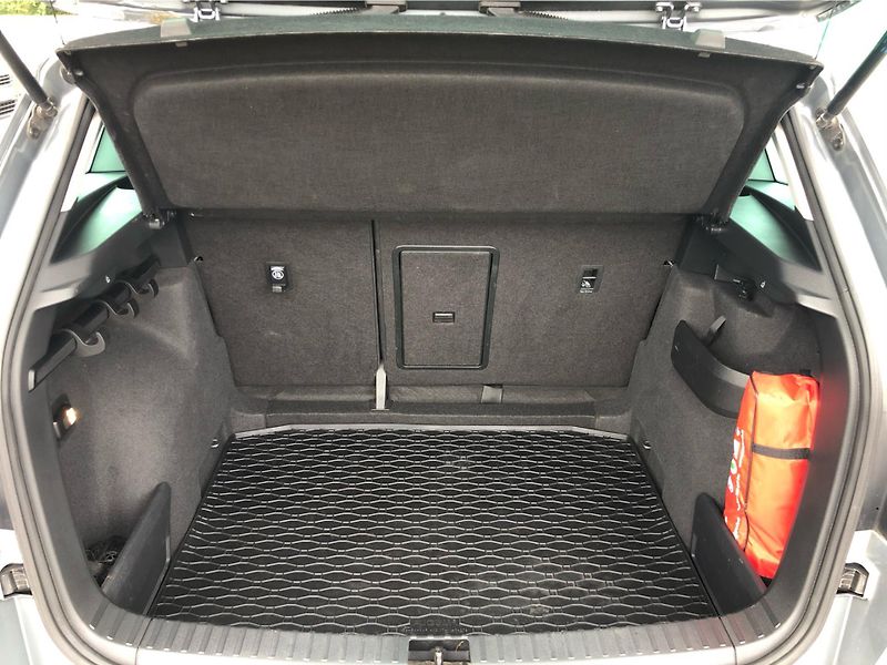 Škoda Karoq 1,5 TSI DSG Style - fotka 13 z 30
