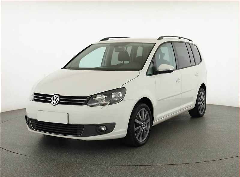 Volkswagen Touran (2011) 1.6 TDI, Serv.kniha, Navi - fotka 2 z 13