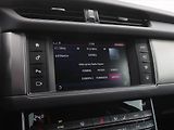 Jaguar XF (2018) 20d, Automat, Kůže, Navi - náhled 12