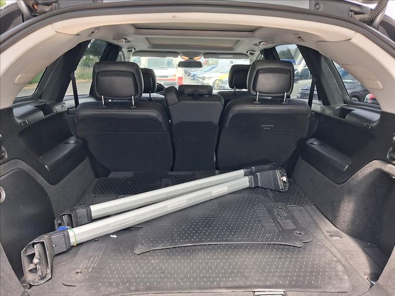 Mercedes-Benz Třídy R 3,0 350CDi, 4x4 - fotka 9 z 15