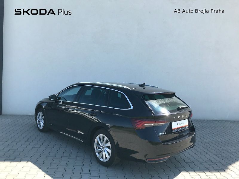 Škoda Octavia (2025) COMBI TOP SELECTION 1,5 TSI M- - fotka 7 z 23