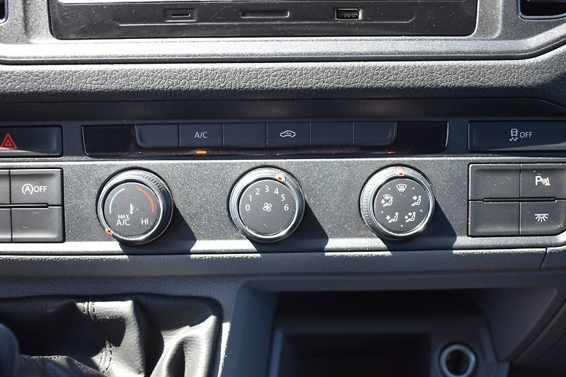 Volkswagen Crafter (2023) 2.0TDI 103kW, LED - fotka 23 z 24