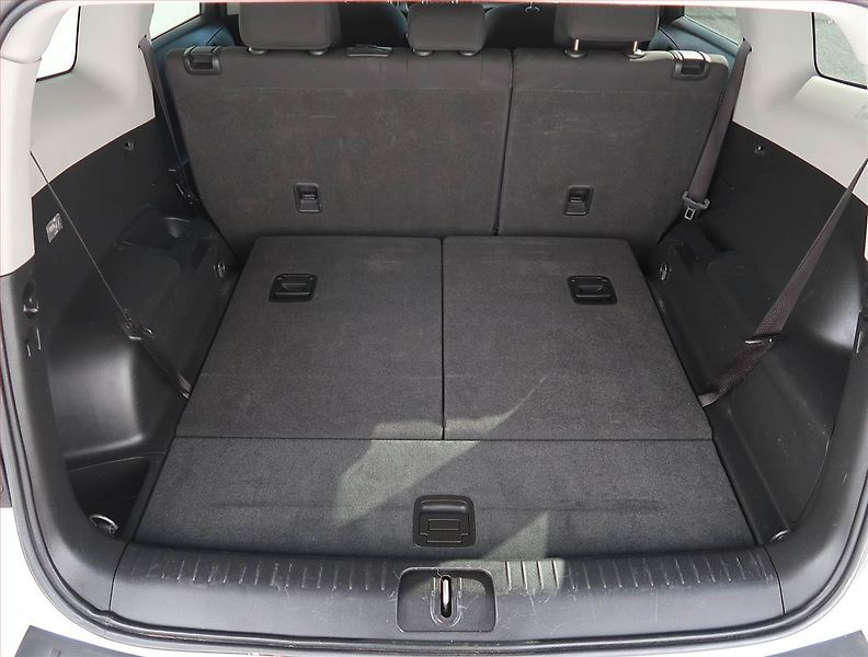 Chevrolet Orlando (2013) 2.0 VCDi, 7 míst, nová STK - fotka 13 z 19