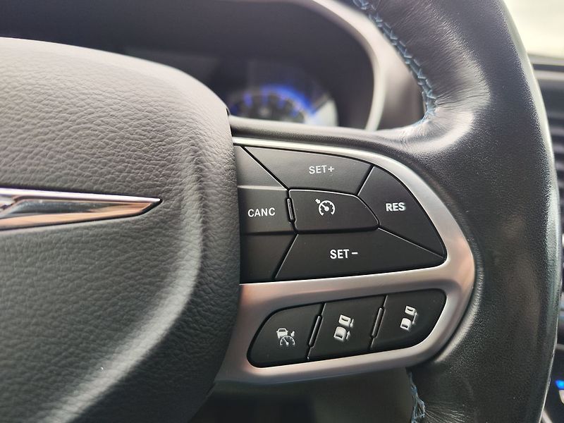 Chrysler Pacifica 3.6 VVT/214kW V6 Touring L - fotka 30 z 36
