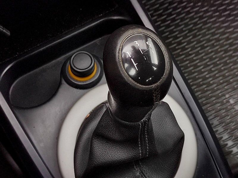 Renault Mégane (2004) 1,5 Dci 60 Kw - fotka 17 z 30