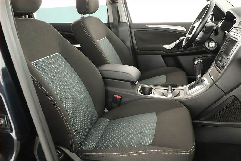 Ford Galaxy (2011) 2.0 TDCi, Automat, 7 míst - fotka 7 z 17