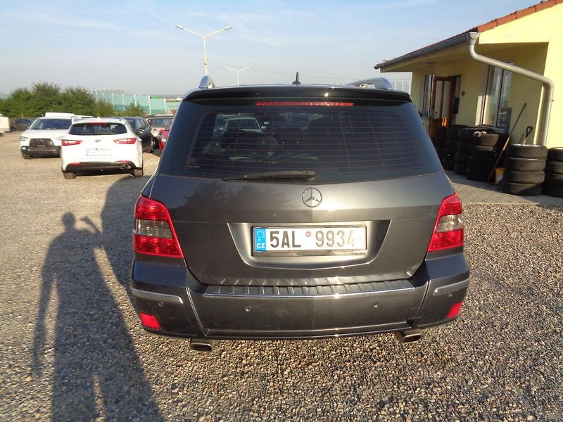 Mercedes-Benz GLK 2,1 - fotka 6 z 17