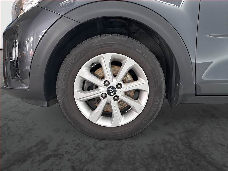 Kia Stonic (2020) 1.25 CVVT, Serv.kniha, Navi - fotka 15 z 18