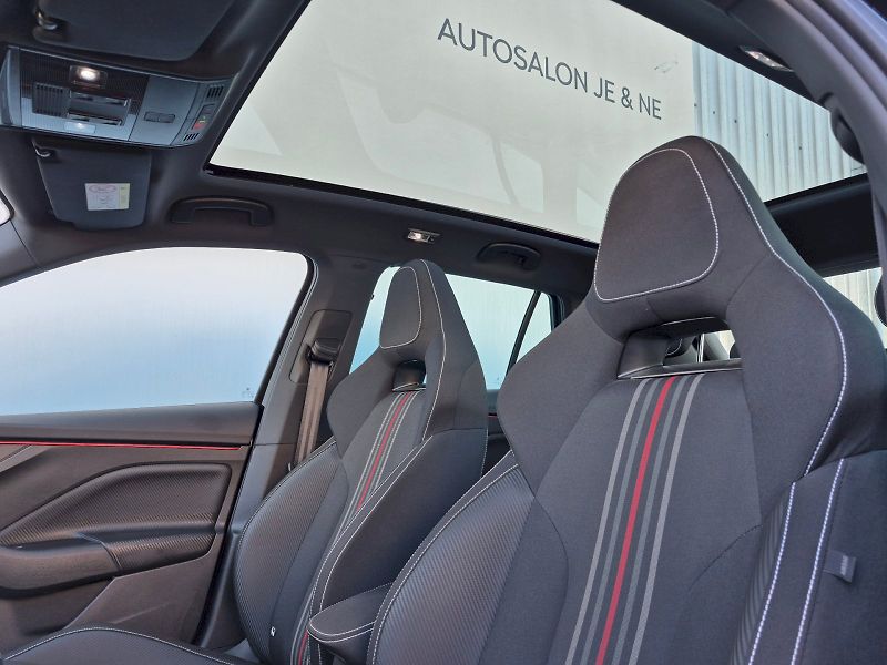 Škoda Kamiq (2025) Monte Carlo 1.5 TSI 110kW - fotka 14 z 34