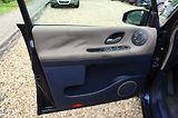 Renault Espace (2005) EXPRESION 1,9 DCI 88 kW - náhled 29