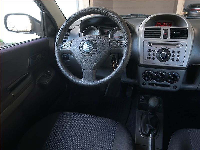 Suzuki Ignis (2005) 1.3, nová STK, levný provoz - fotka 7 z 15