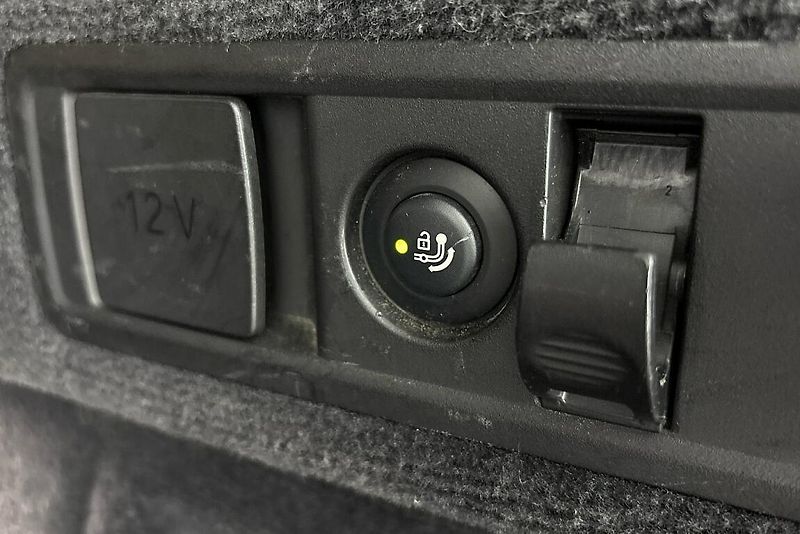 BMW X5 M50d - fotka 11 z 29