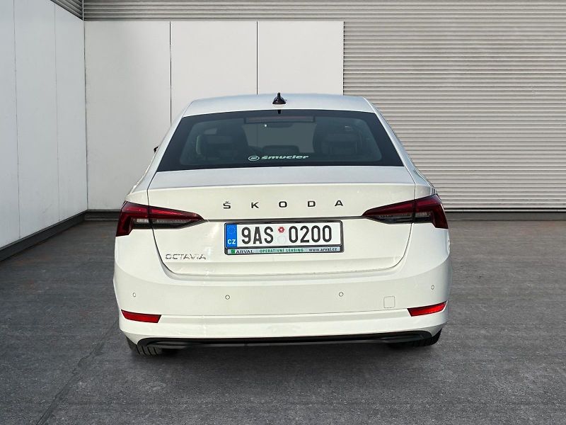 Škoda Octavia (2023) AMBITION 2.0TDI 110kW CZ DPH - fotka 5 z 11