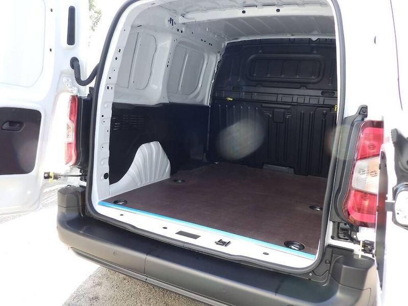 Opel Combo (2026) Van L1 Plus 1.5 CDTI (75kW/102 - fotka 12 z 30