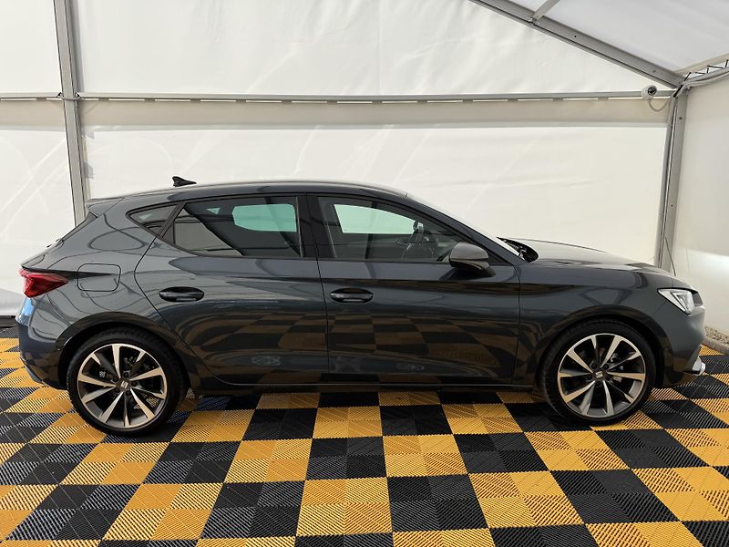Seat Leon 1.5eTsi*110kw*DSG*CZ*1-MAJ*FR* - fotka 7 z 34