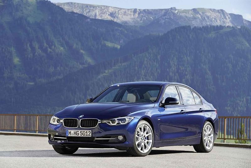 BMW E36 - karosářské varianty kabrio, kupé a sedan