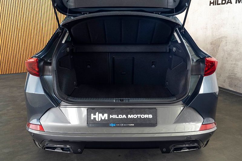 Cupra Formentor 1.5TSI 110kW LED Kessy ACC - fotka 37 z 38