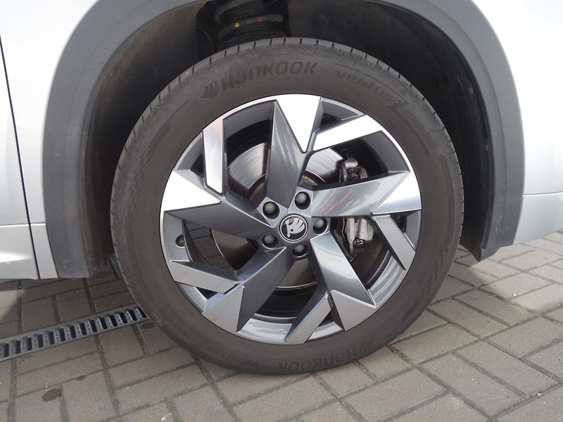 Škoda Kodiaq (2025) 2.0 TDI 142 kW 4x4 Sportline - fotka 11 z 35