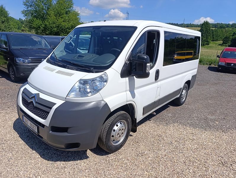 Citroën Jumper (2010) 3.0 HDi 116kw 9míst - fotka 3 z 28