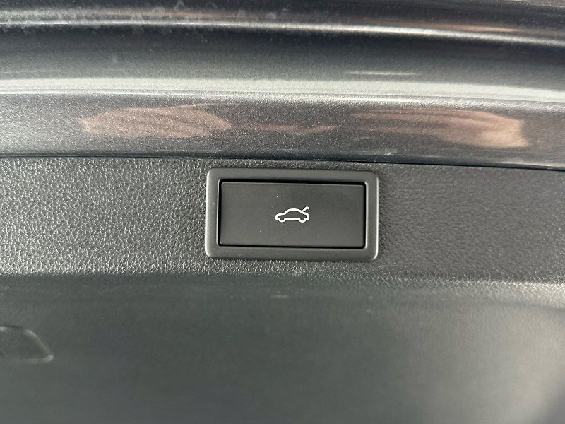 Škoda Octavia (2025) Combi 1.5TSI 110kW Exclusive S - fotka 33 z 35
