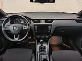 Škoda Octavia (2014) 2.0 TDi, Bixen, navi, park - náhled 8