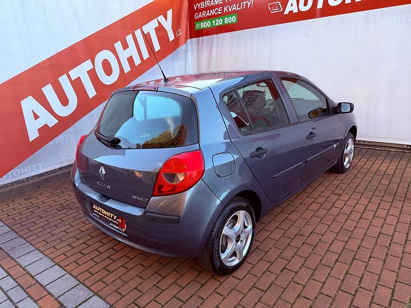 Renault Clio 1.2, ČR - fotka 6 z 21