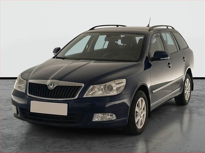 Škoda Octavia (2011) Elegance 2.0 TDI, Serv.kniha - fotka 2 z 19