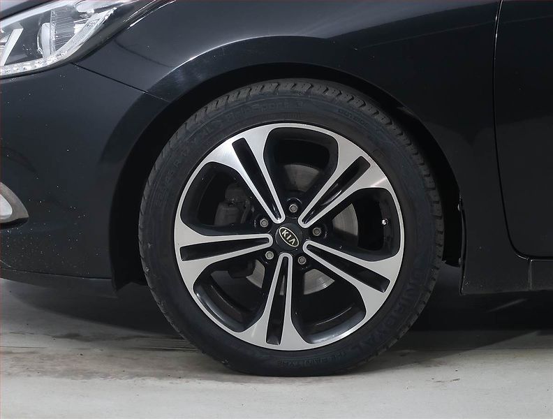 Kia Ceed (2012) 1.6 CRDi, Serv.kniha, Tempomat - fotka 14 z 19