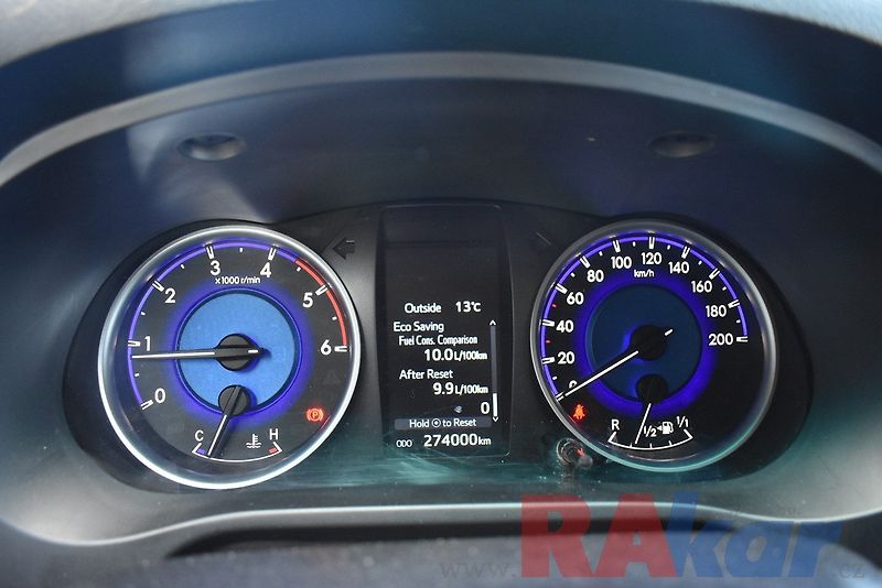 Toyota Hilux (2020) Active 2,4 D-4D  AWD - fotka 13 z 28