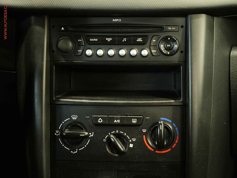 Peugeot 207 (2008) 1.6HDi, AC, STK8/28 - fotka 13 z 19