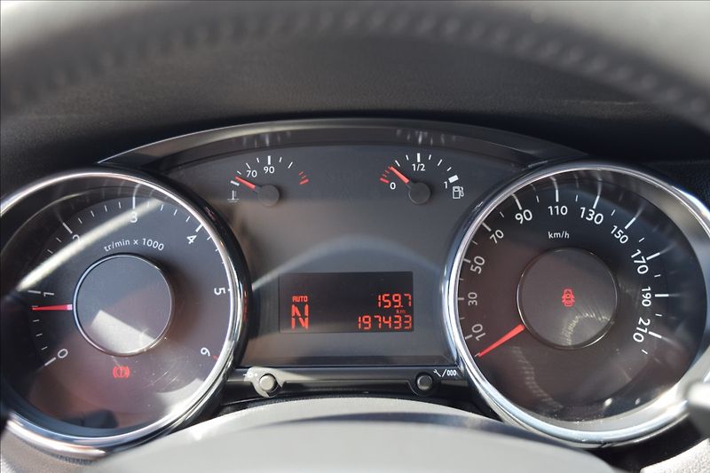 Peugeot 5008 1,6 HDI 84KW AUTOMAT PO SERVIS - fotka 41 z 49