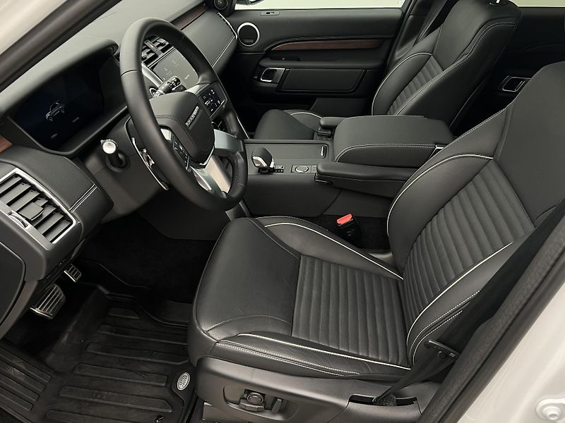 Land Rover Discovery D250 DYNAMIC HSE AWD AUT CZ - fotka 2 z 58