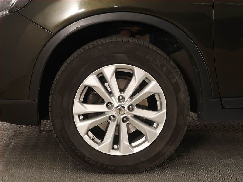 Nissan X-Trail (2014) 1.6 dCi, 4X4, Serv.kniha - fotka 15 z 18