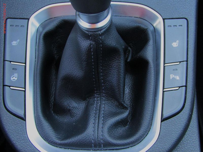 Hyundai i30 (2021) 1.0T-GDI, ČR, Smart, LED - fotka 14 z 20